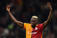 victor-osimhen-galatasaray-smile-686dda06913c6.jpg