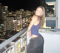 lo-dien-sieu-cau-thu-alice-sondergaard-6-copy-1753403372-913-width740height925.jpg