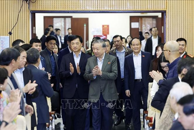 Tổng Bí thư Tô Lâm và các đại biểu. Ảnh: Thống Nhất/TTXVN