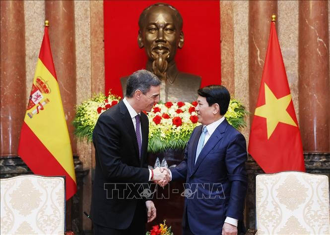 Chủ tịch nước Lương Cường tiếp Thủ tướng Tây Ban Nha Pedro Sánchez.