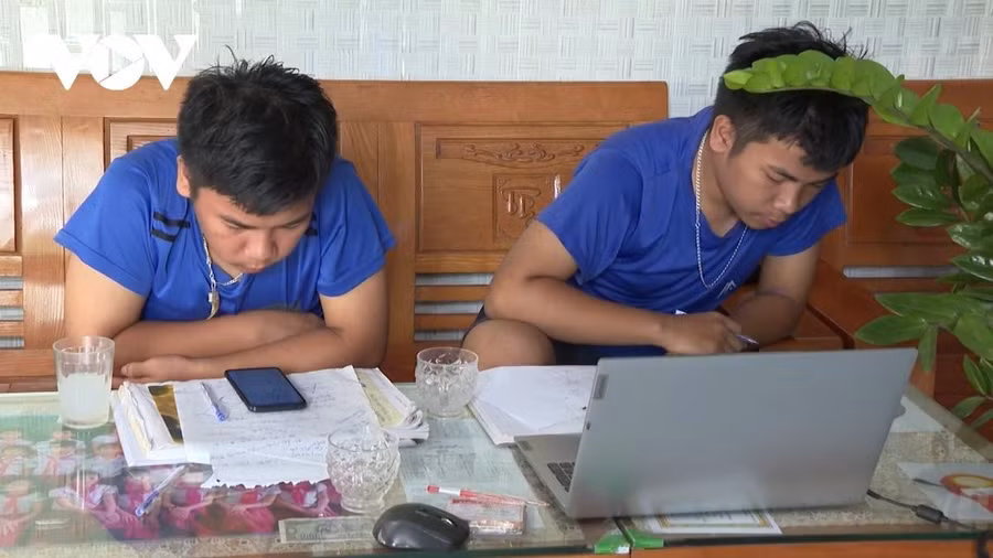 Trí Hiền và Trí Hậu có niềm đam mê với Toán học.