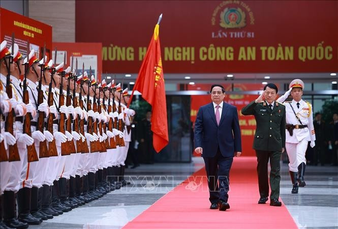 Thủ tướng Phạm Minh Chính đến dự Hội nghị Công an toàn quốc lần thứ 81. Ảnh: Dương Giang/TTXVN