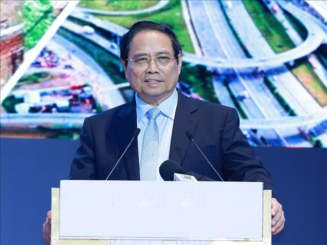 Thủ tướng Phạm Minh Chính phát biểu chỉ đạo Hội nghị Hội đồng điều phối vùng Đông Nam Bộ lần thứ 6 và Ban Chỉ đạo thực hiện Nghị quyết số 98 của Quốc hội. Ảnh: Dương Giang/TTXVN