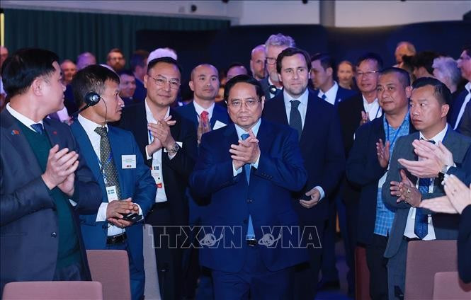 Thủ tướng Phạm Minh Chính dự Diễn đàn kinh tế Việt Nam - Thụy Điển. Thủ tướng Phạm Minh Chính dự Diễn đàn kinh tế Việt Nam - Thụy Điển.