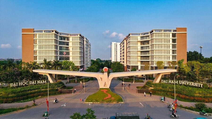 Hai thập kỷ kiến tạo giá trị – Điểm đến của hơn 45.000 sinh viên, học viên.