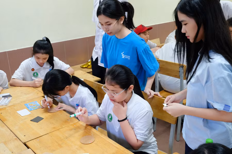 06-cac-ban-nho-duoc-huong-dan-tan-tinh.jpg