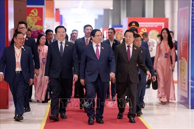 Đồng chí Phạm Minh Chính, Ủy viên Bộ Chính trị, Bí thư Đảng ủy, Thủ tướng Chính phủ và các Phó Thủ tướng đến chủ trì Phiên trù bị Đại hội đại biểu Đảng bộ Chính phủ lần thứ nhất, nhiệm kỳ 2025-2030. Ảnh: Dương Giang/TTXVN Đồng chí Phạm Minh Chính, Ủy viên Bộ Chính trị, Bí thư Đảng ủy, Thủ tướng Chính phủ và các Phó Thủ tướng đến chủ trì Phiên trù bị Đại hội đại biểu Đảng bộ Chính phủ lần thứ nhất, nhiệm kỳ 2025-2030. Ảnh: Dương Giang/TTXVN