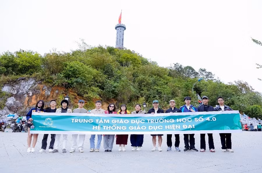Đội ngũ giáo viên Trường học số 4.0 - Hệ thống giáo dục hiện đại.