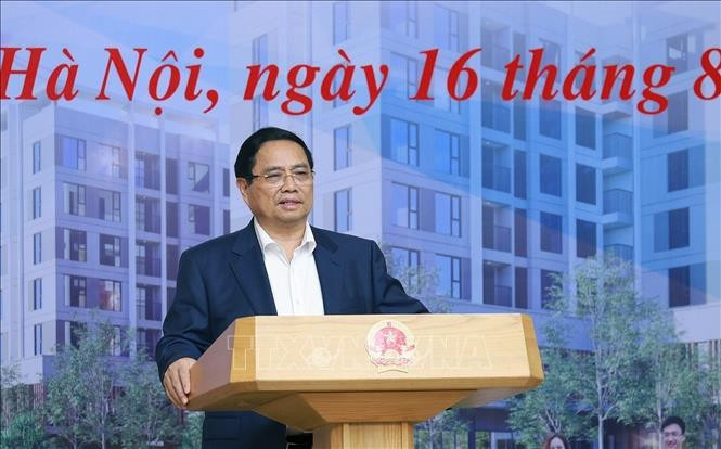 Thủ tướng Phạm Minh Chính chủ trì Hội nghị sơ kết việc thực hiện chỉ tiêu phát triển nhà ở xã hội 7 tháng đầu năm 2025. (Ảnh: Dương Giang/TTXVN) Thủ tướng Phạm Minh Chính chủ trì Hội nghị sơ kết việc thực hiện chỉ tiêu phát triển nhà ở xã hội 7 tháng đầu năm 2025. (Ảnh: Dương Giang/TTXVN)