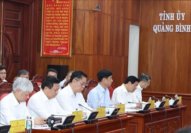 Các đại biểu tham dự buổi làm việc. (Ảnh: Thống Nhất/TTXVN) Các đại biểu tham dự buổi làm việc. (Ảnh: Thống Nhất/TTXVN)
