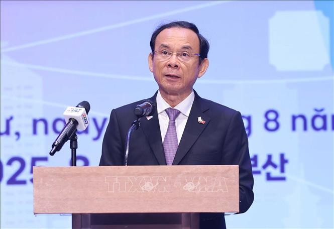 Ông Nguyễn Văn Nên, Ủy viên Bộ Chính trị, Bí thư Thành ủy TPHCM phát biểu. (Ảnh: Thống Nhất/TTXVN)