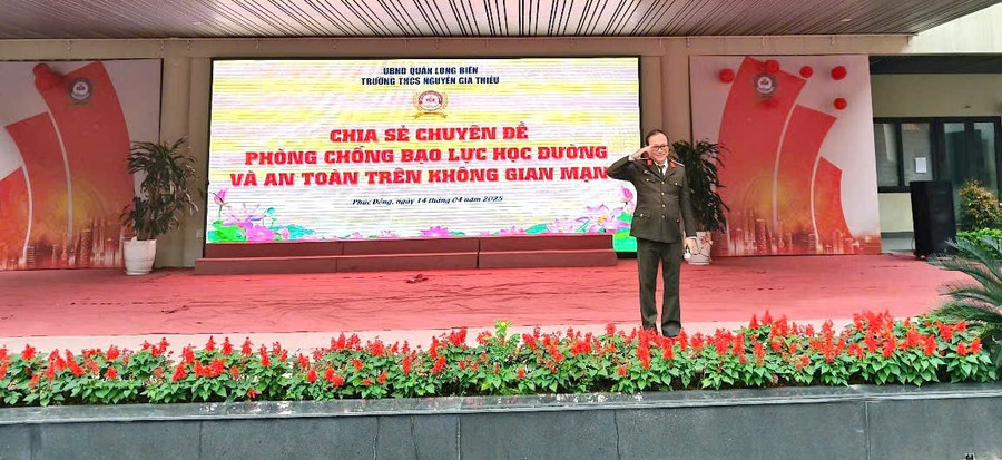 Thượng tá, Tiến sĩ Đào Trung Hiếu – chuyên gia tội phạm học chia sẻ tại Chương trình.