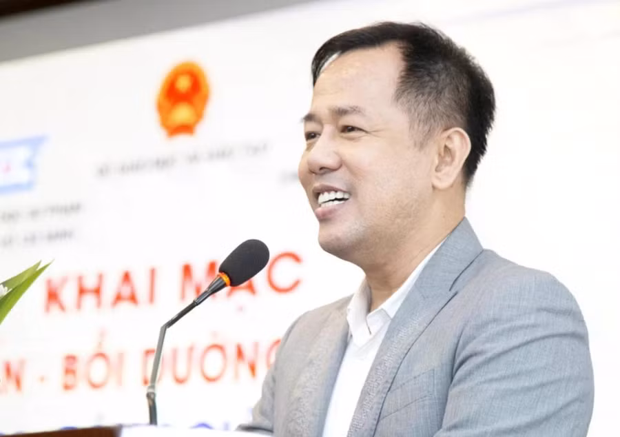GS. TS Huỳnh Văn Sơn, Hiệu trưởng Trường Đại học Sư phạm TPHCM.