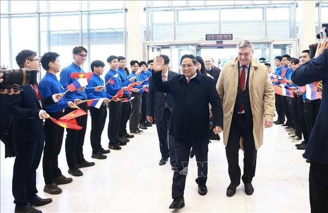 Thủ tướng Phạm Minh Chính đến thủ đô Moskva, bắt đầu thăm chính thức Liên bang Nga. Ảnh: Dương Giang/TTXVN