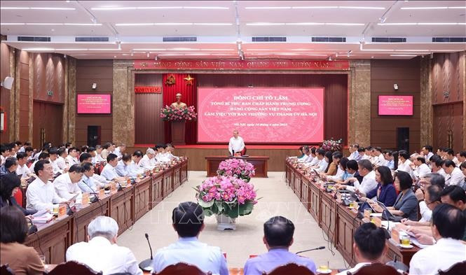 Toàn cảnh buổi làm việc của Tổng Bí thư Tô Lâm với Ban Thường vụ Thành ủy Hà Nội. (Ảnh: Văn Điệp/TTXVN) Toàn cảnh buổi làm việc của Tổng Bí thư Tô Lâm với Ban Thường vụ Thành ủy Hà Nội. (Ảnh: Văn Điệp/TTXVN)