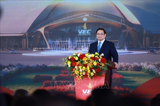 Thủ tướng Phạm Minh Chính phát biểu tại Lễ khởi công, khánh thành 250 dự án, công trình trên 34 tỉnh, thành phố trên cả nước. (Ảnh: Dương Giang/TTXVN) Thủ tướng Phạm Minh Chính phát biểu tại Lễ khởi công, khánh thành 250 dự án, công trình trên 34 tỉnh, thành phố trên cả nước. (Ảnh: Dương Giang/TTXVN)