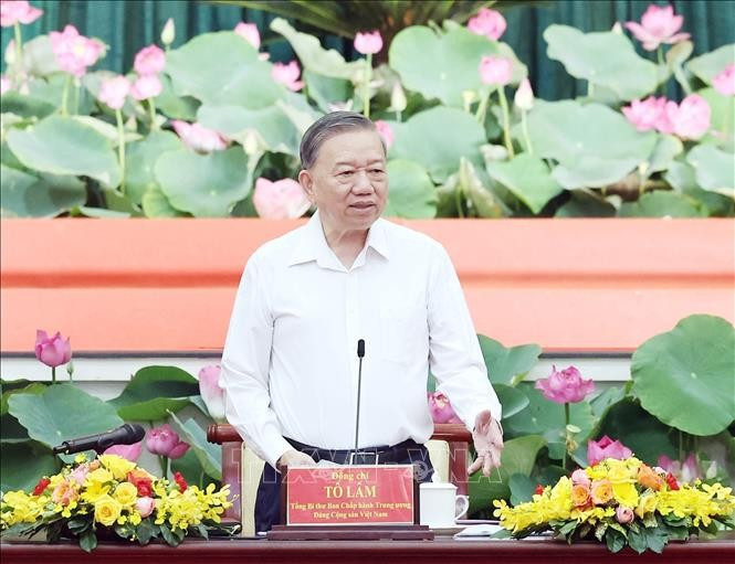 Tổng Bí thư Tô Lâm chủ trì buổi làm việc. (Ảnh: Thống Nhất/TTXVN) Tổng Bí thư Tô Lâm chủ trì buổi làm việc. (Ảnh: Thống Nhất/TTXVN)