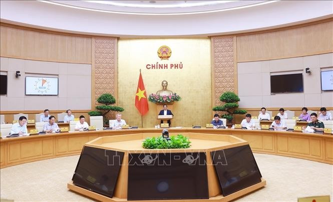 Thủ tướng Phạm Minh Chính chủ trì Phiên họp Chính phủ chuyên đề về xây dựng pháp luật tháng 5 năm 2025. (Ảnh: Dương Giang/TTXVN)