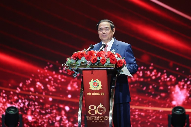 Thủ tướng Chính phủ Phạm Minh Chính: Trong giai đoạn đất nước đổi mới và hội nhập quốc tế, vai trò của lực lượng Công an nhân dân càng trở nên quan trọng. Ảnh VGP/Nhật Bắc Thủ tướng Chính phủ Phạm Minh Chính: Trong giai đoạn đất nước đổi mới và hội nhập quốc tế, vai trò của lực lượng Công an nhân dân càng trở nên quan trọng. Ảnh VGP/Nhật Bắc