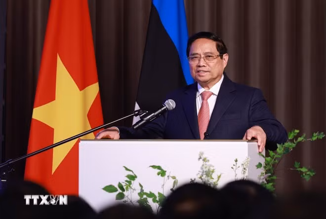 Thủ tướng Phạm Minh Chính phát biểu tại Diễn đàn doanh nghiệp Việt Nam-Estonia. (Ảnh: Dương Giang/TTXVN)