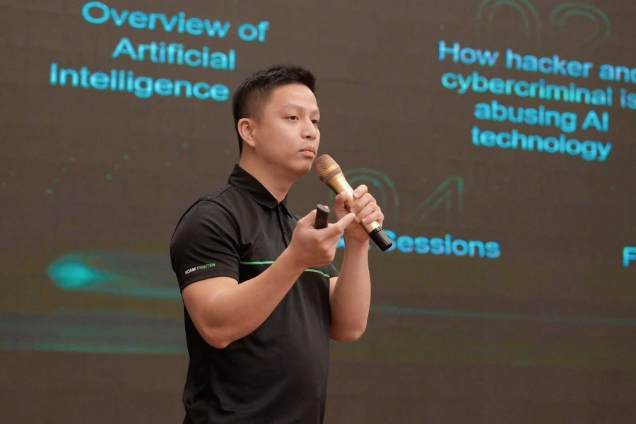 Hội thảo chuyên đề dành cho học viên MSE AI tại Cần Thơ có sự tham gia chia sẻ từ chuyên gia an ninh mạng Hiếu PC. 491996066-1528195698612619-1855189247137523395-n.jpg