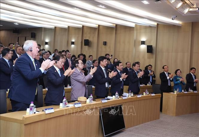 Các đại biểu tham dự buổi phát biểu chính sách của Tổng Bí thư Tô Lâm tại Trường Đại học Yonsei. Ảnh: Thống Nhất/TTXVN Các đại biểu tham dự buổi phát biểu chính sách của Tổng Bí thư Tô Lâm tại Trường Đại học Yonsei. Ảnh: Thống Nhất/TTXVN
