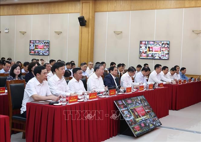 Tổng Bí thư Tô Lâm, Trưởng Ban Chỉ đạo Trung ương và các đại biểu tham dự hội nghị. (Ảnh: Thống Nhất/TTXVN)