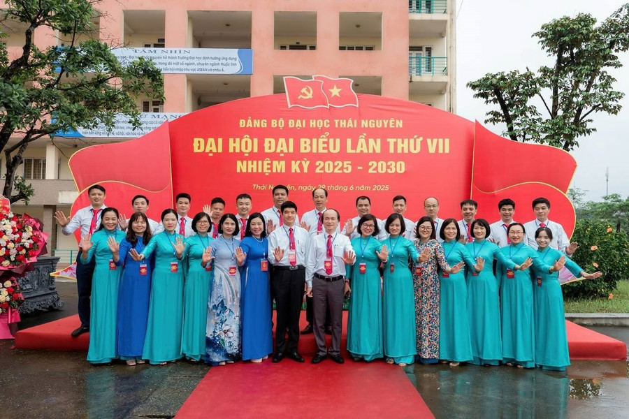 Đội ngũ giảng viên hàng đầu. 207.jpg