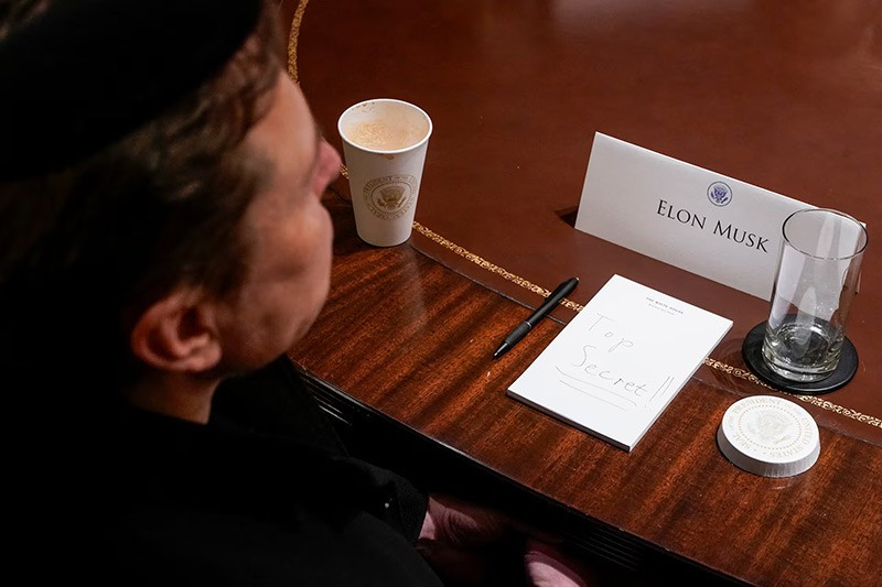chum-anh-moi-quan-he-giua-thong-thong-trump-va-musk-011.jpg