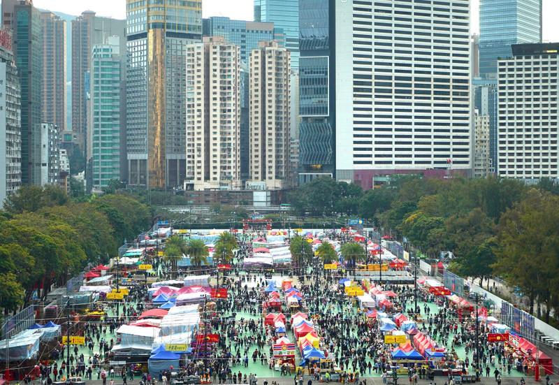 ngam-cho-hoa-ruc-ro-tet-nguyen-dan-o-hong-kong-10.jpg