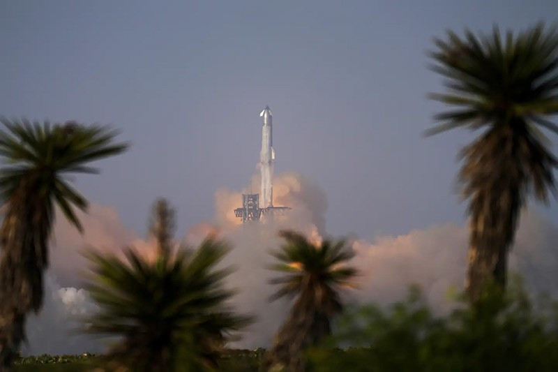 spacex-starship-tumbles-out-of-control-05.jpg