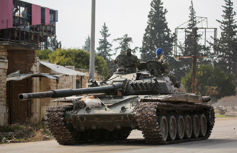 phien-quan-tien-vao-aleppo-hang-chuc-binh-linh-syria-thiet-mang-5.jpg