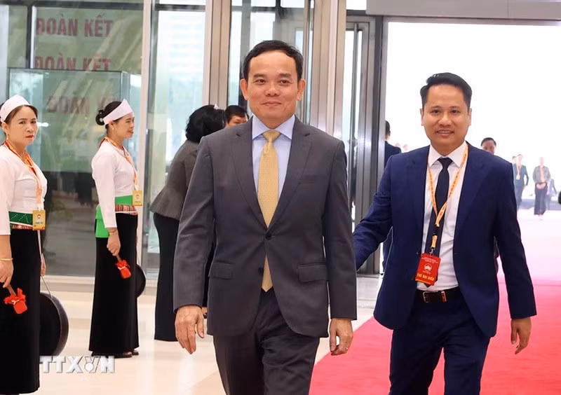 Trưởng Ban Kinh tế Trung ương Trần Lưu Quang đến dự Phiên khai mạc Đại hội. (Ảnh: TTXVN) khai-mac-trong-the-dai-hoi-x-mat-tran-to-quoc-viet-nam-05-8799.jpg