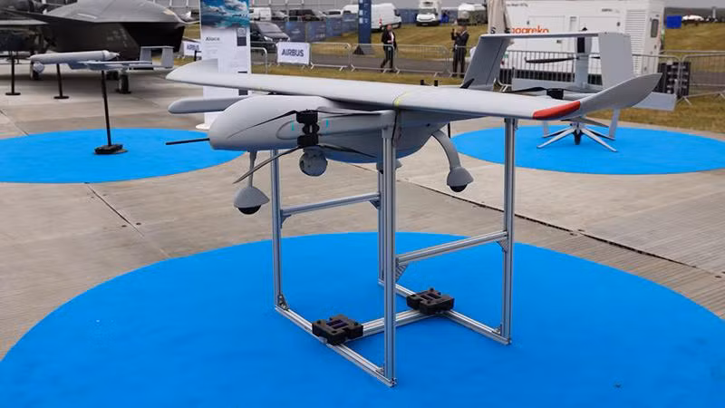 UAV của Airbus tại triển lãm hàng không quốc tế Farnborough. Ảnh: Bloomberg. farnborough-international-airshow-2024-09.jpg