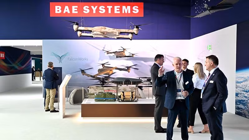 UAV FalconWorks tại gian triển lãm thuộc hãng Bae Systems. Ảnh: AFP. farnborough-international-airshow-2024-06.jpg