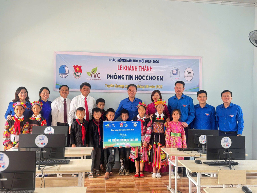 Ngành giáo dục Tuyên Quang vượt khó vươn lên với tinh thần đổi mới