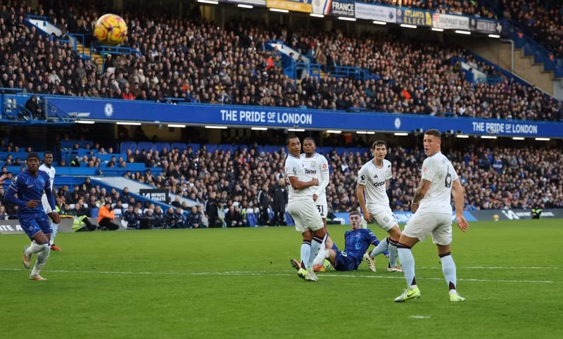 Cole Palmer ghi bàn thắng thứ ba cho Chelsea ở phút 83 và đây là bàn thắng thứ 8 của anh mùa này. 6-5802.jpg