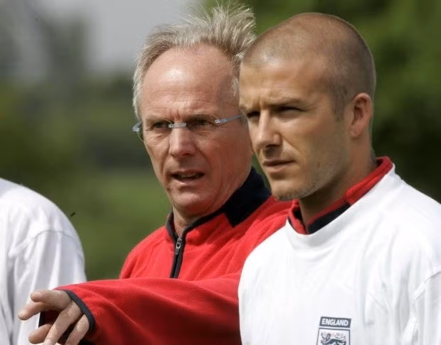 David Beckham là đội trưởng của tuyển thế hệ vàng tuyển Anh dưới thời nhà cầm quân người Thụy Điển. 6.jpg