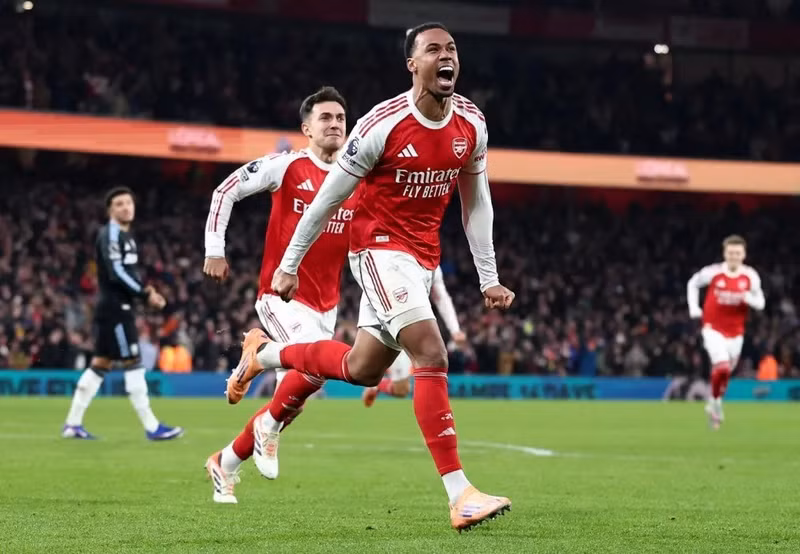 Gabriel Magalhaes mở tỷ số ở phút 48 của trận đấu trên sân Emirates. arsenal-2.jpg