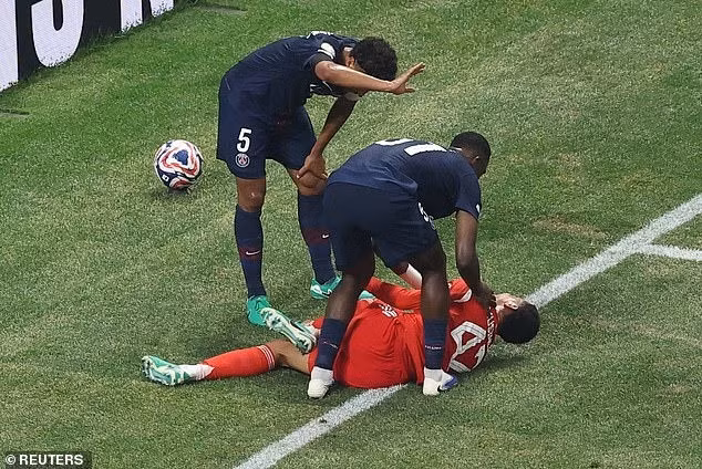 psg-5.jpg