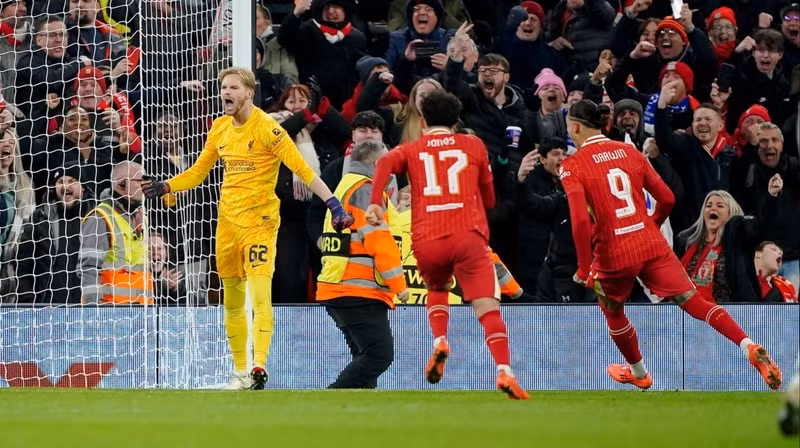 Chiến thắng giúp Liverpool bay cao ngôi đầu bảng với 15 điểm tuyệt đối sau 5 trận. 8.jpg
