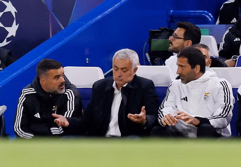 Sự trở lại Stamford Bridge của Jose Mourinho đã kết thúc bằng thất bại. chelsea-4.jpg