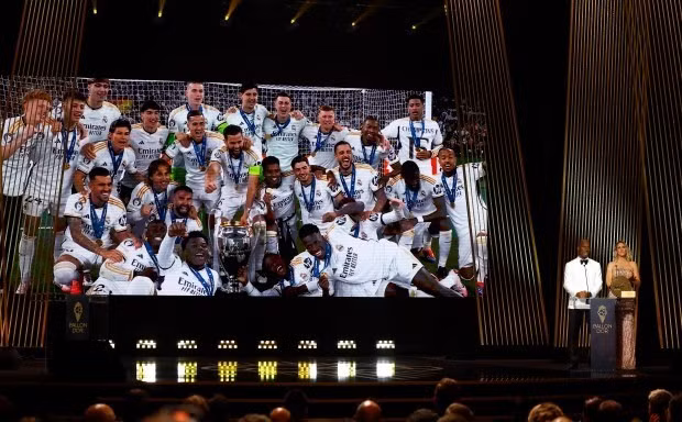 Toàn bộ các cầu thủ Real Madrid đã tẩy chay không dự lễ sau khi có thông tin ngôi sao Vinicius Jr “trượt” danh hiệu Quả bóng Vàng 2024. 13.jpg