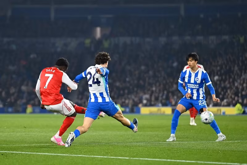 Tiền đạo cánh Bukayo Saka ghi bàn thắng duy nhất trong trận đấu của Arsenal với Brighton hôm 5/3 (giờ Hà Nội). arsenal-1.jpg