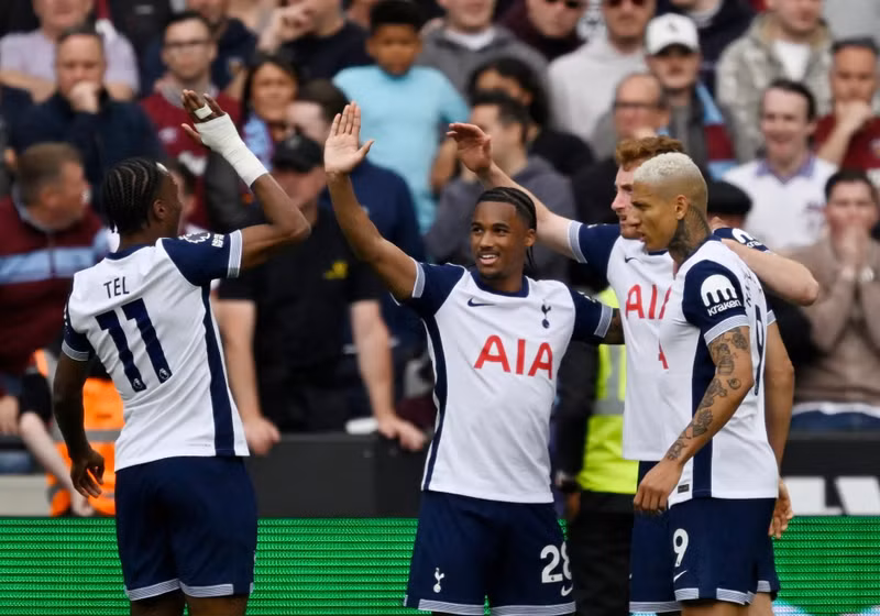 tottenham-4.jpg