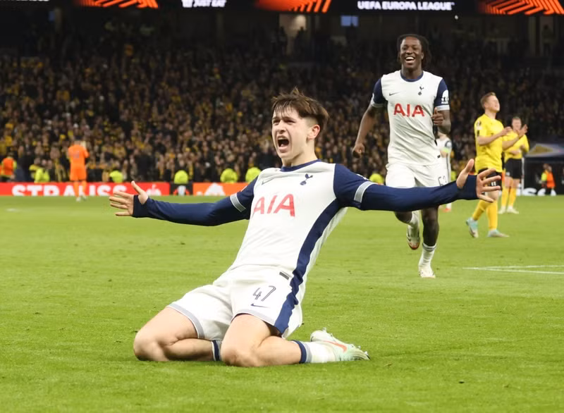 tottenham-06.jpg