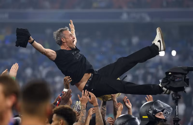 Nhà cầm quân người Tây Ban Nha đã có 2 chức vô địch Champions League trong sự nghiệp với 2 câu lạc bộ khác nhau với lần đầu tiên cùng Barcelona năm 2015. psg-5.jpg