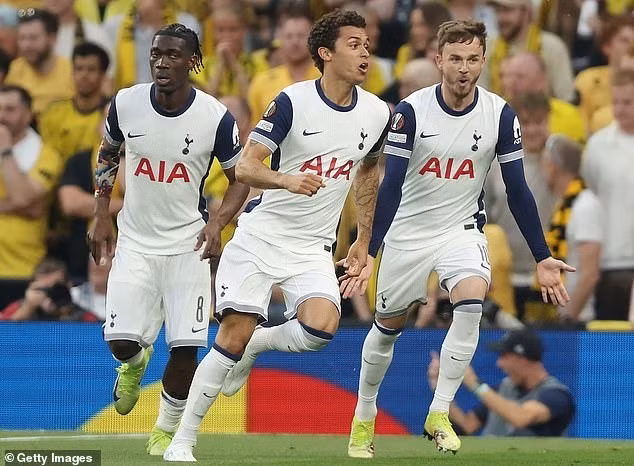 tottenham-9.jpg