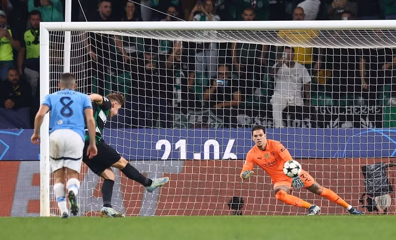 Gyokeres nâng tỉ số lên 3-1 và ấn định tỷ số 4-1 đều từ chấm phạt đền ở các phút 49 và 80 trận đấu, trong khi Maximiliano Araújo ghi bàn còn lại cho chủ nhà. 4.jpg