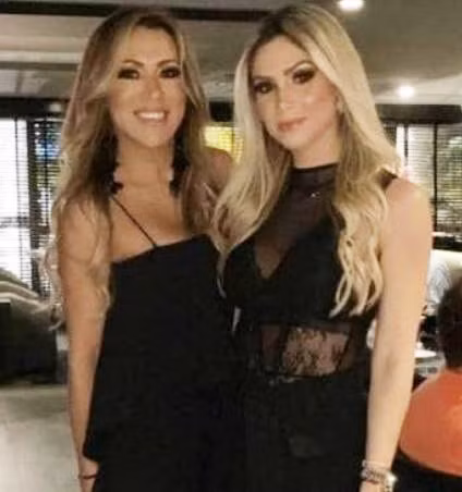 Camila Angelo là cháu ruột của Iran Angelo de Souza (bên phải). Hulk trước đây đã kết hôn với Iran Angelo de Souza trong 12 năm và họ có 3 con. hull-05.jpg
